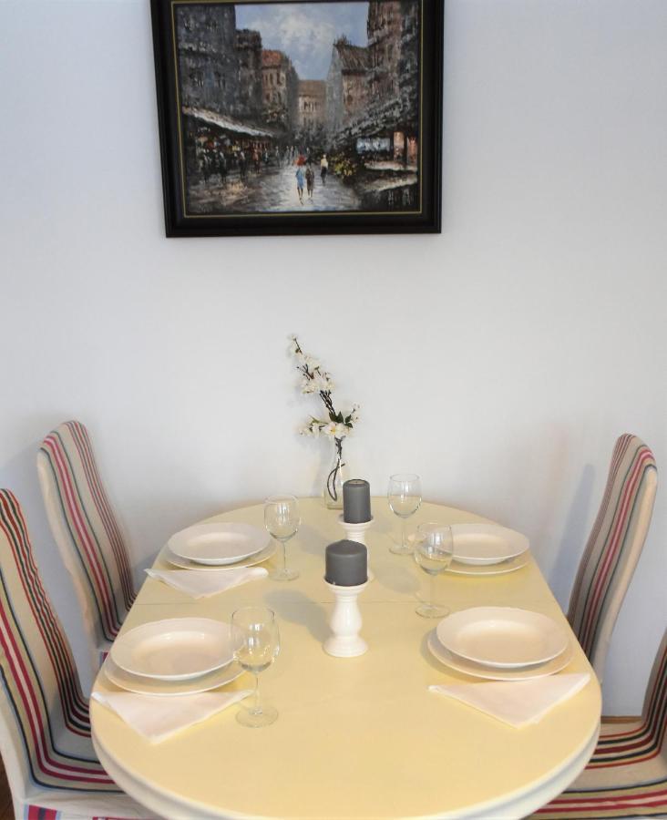 Apartament Ken49 Lägenhet Warszawa Exteriör bild